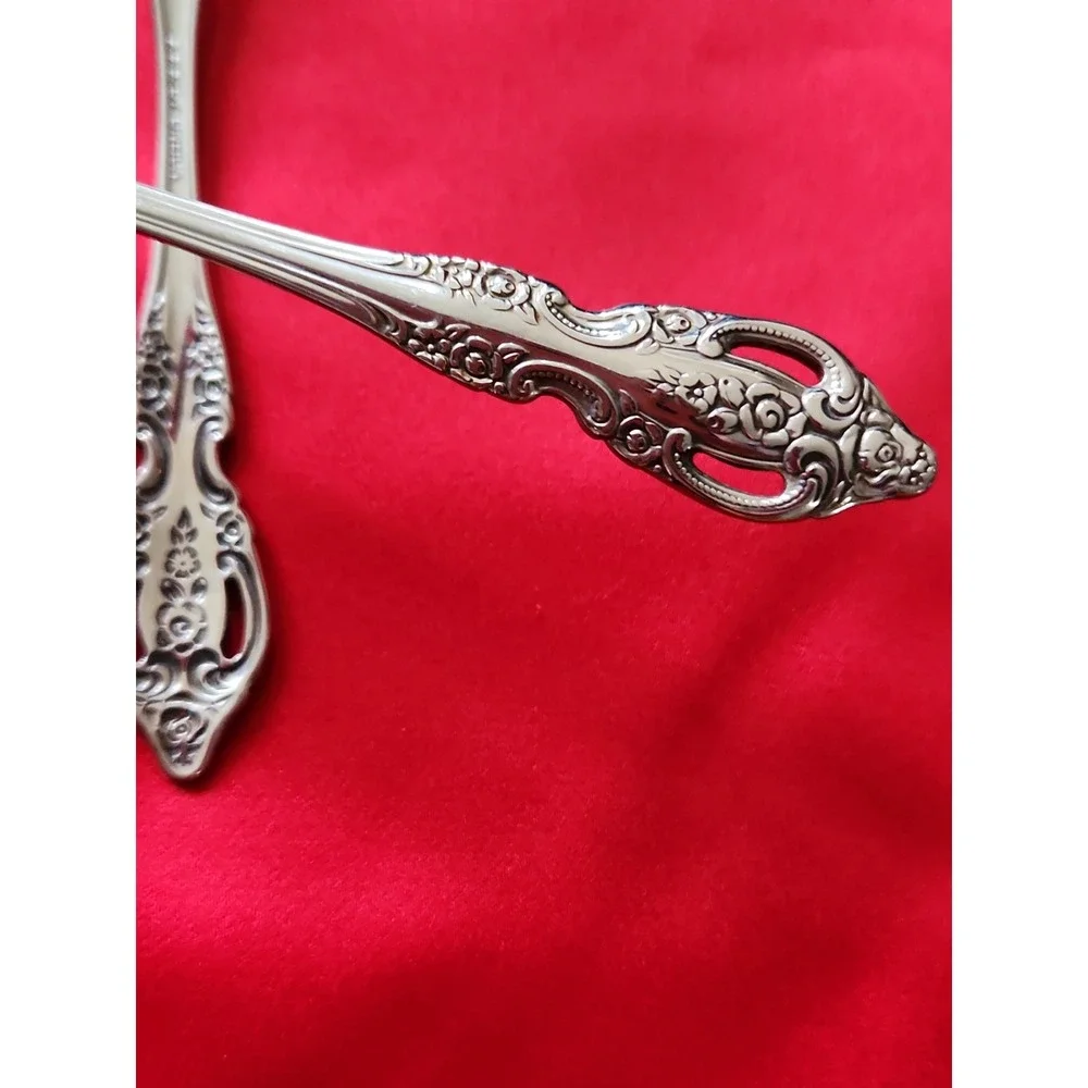 Oneida SSS Renoir-Pembrooke Stainless Teaspoons Set of 2 Floral Pierced 6